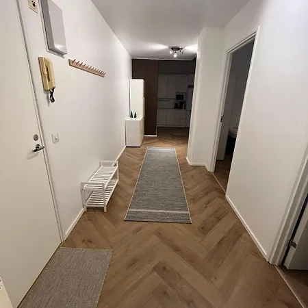 Luxury Apartments, Ukko * روفانييمي